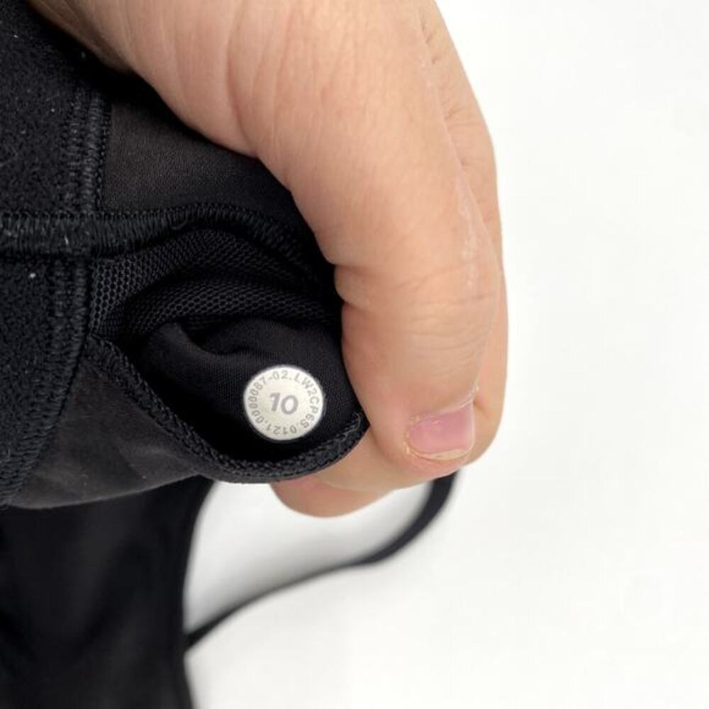 Lululemon In Alignment Straight-Strap Bra - Picture 3 of 6
